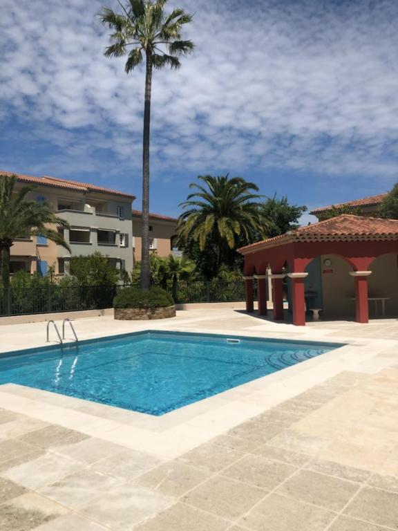 Belle Residence Au Centre De Saint Tropez Avec Piscine Et Garage Екстер'єр фото
